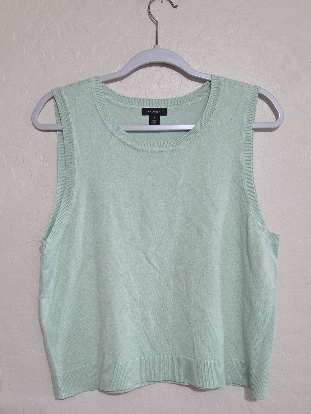 Halogen Soft Mint Crewneck Sleeveless Knit